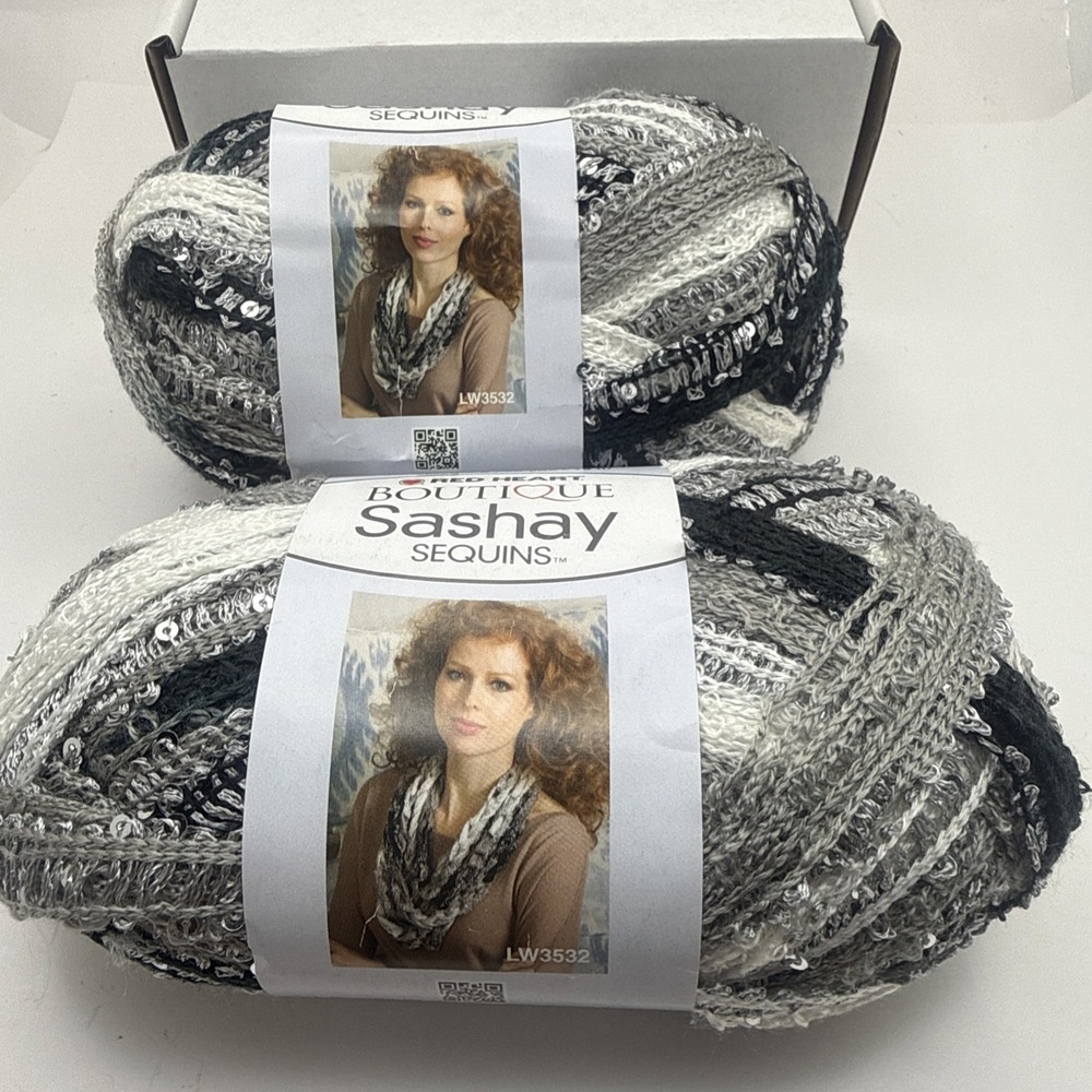 2 Skeins Red Heart Boutique Sashay Sequins Yarn Panda 3.5oz 20 Yards Each
